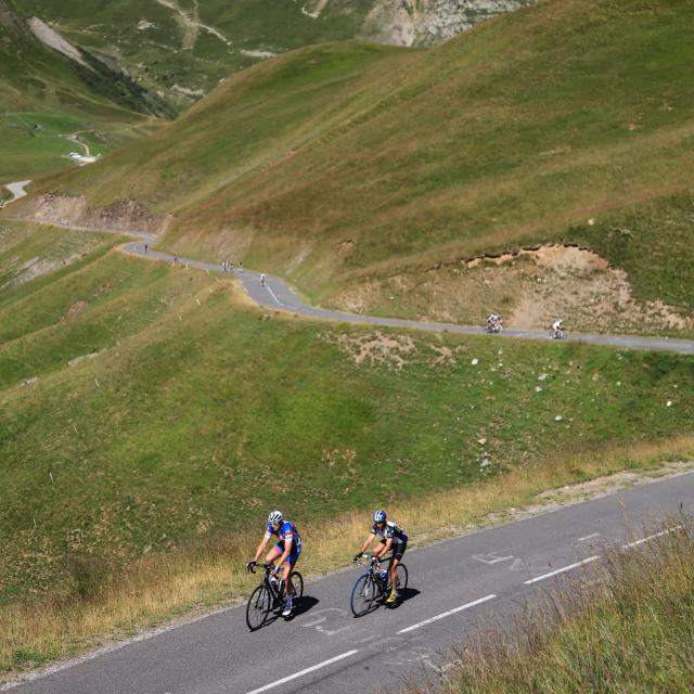 Oisans Col Series Cols De La Croix De Fer Glandon