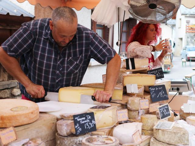 Marché Nocturne à Oz