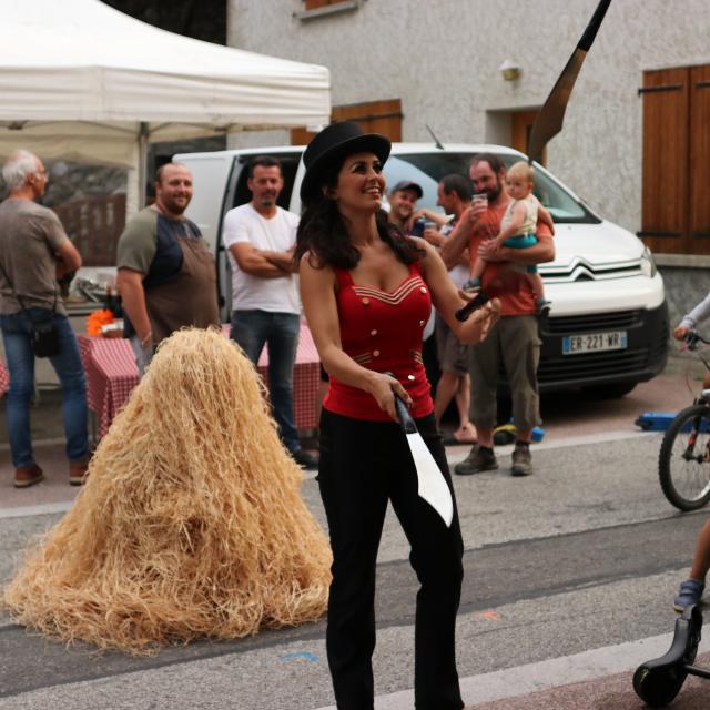 Marché Nocturne Au Village 2019