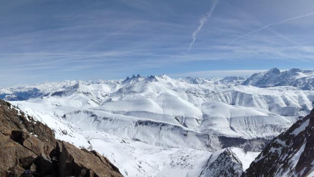 Pic Blanc Alpe d'Huez Grand Domaine vue Aiguilles d'Arves