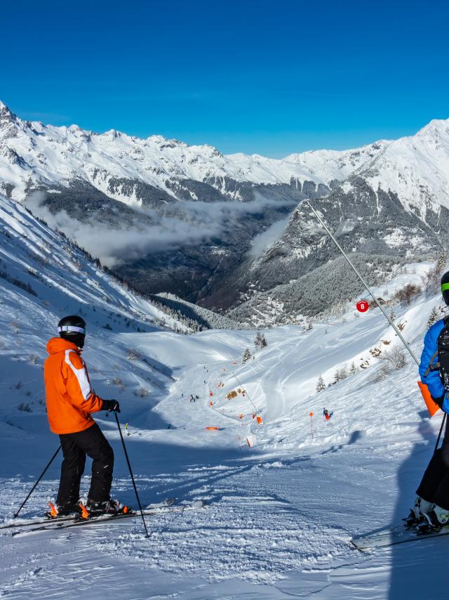 Ski sur la piste de Poutran